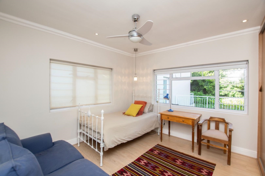4 Bedroom Property for Sale in Uniepark Western Cape